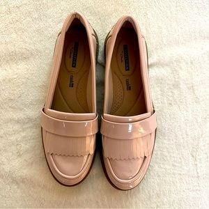 Collection by Clarks pink leather loafers size 8